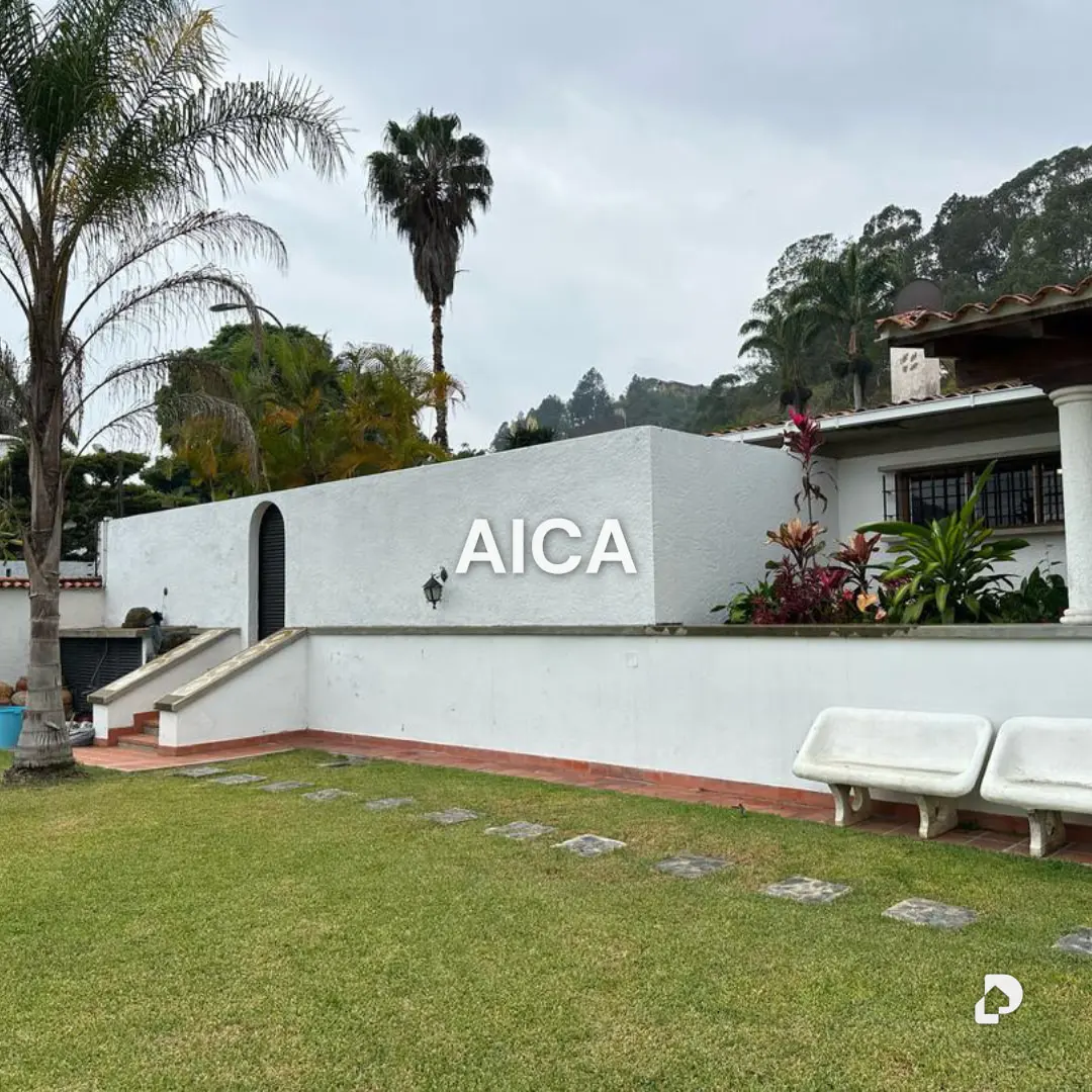 Casa en La Lagunita, Caracas – 14