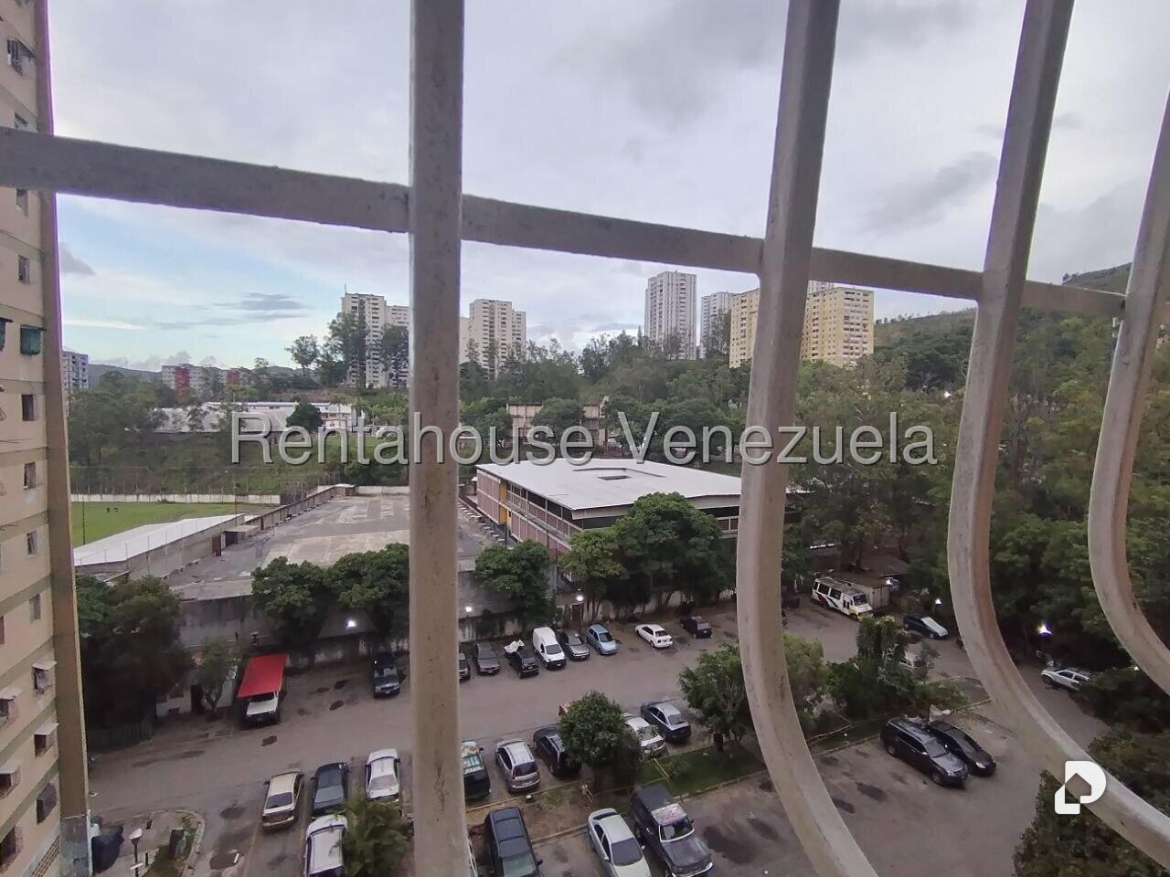 Apartamento en Caricuao, Caracas – 11