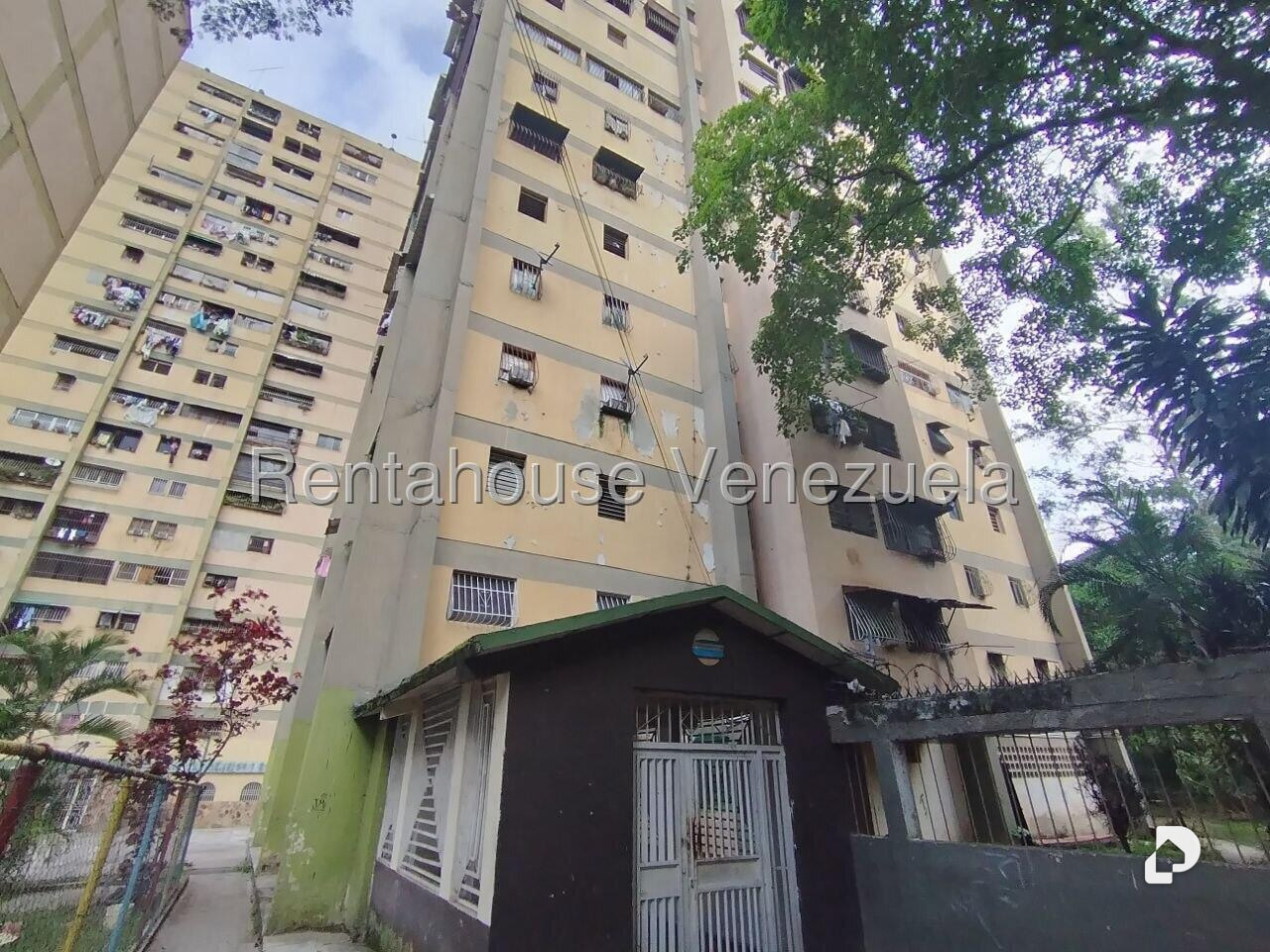Apartamento en Caricuao, Caracas – 1