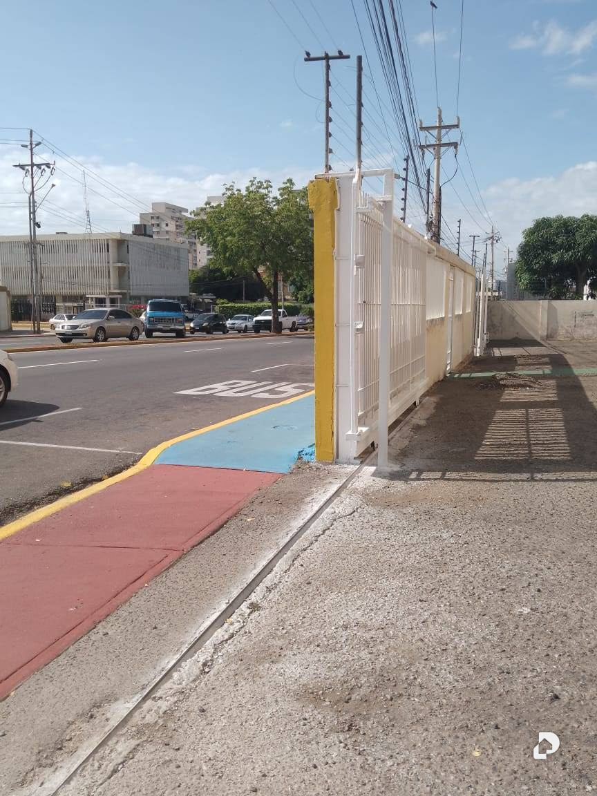 Commercial space in Avenida El Milagro, Maracaibo – 5