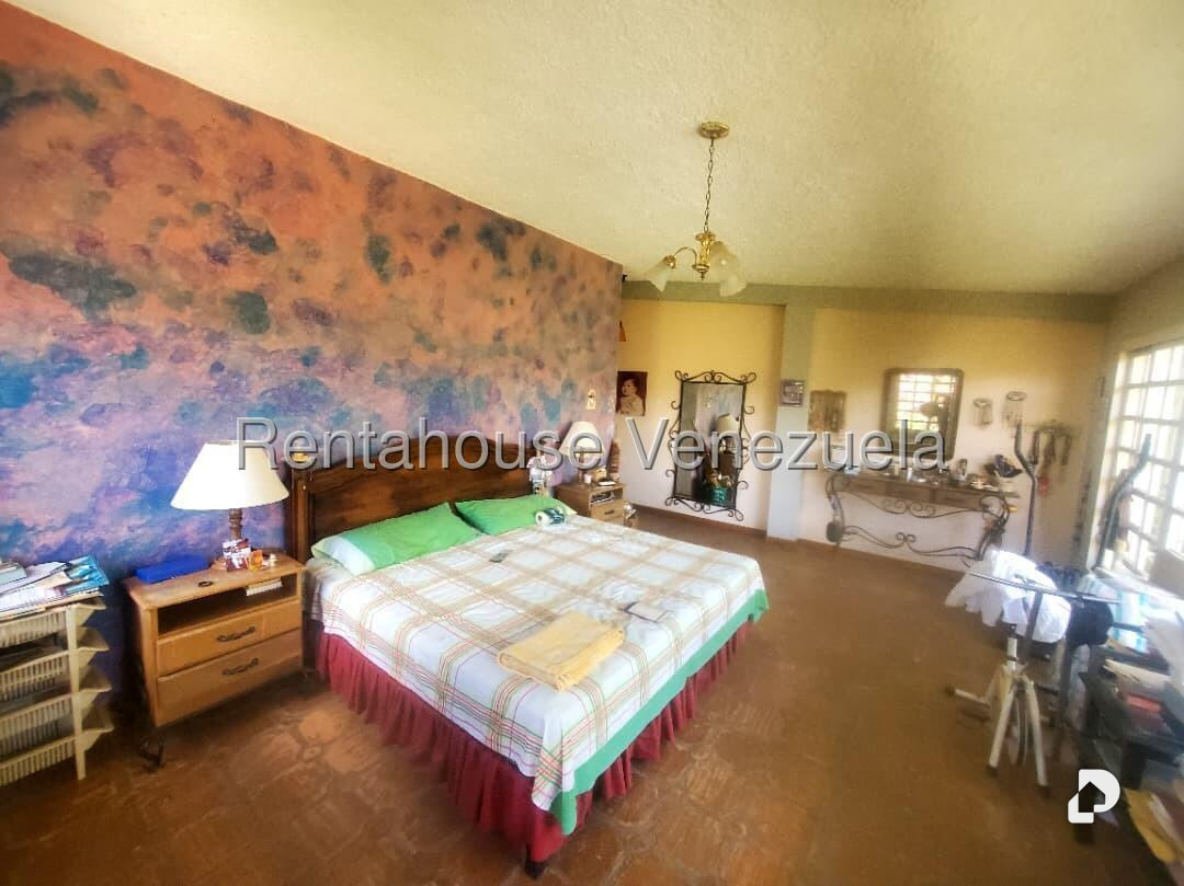 Casa en El Hatillo, Caracas – 27