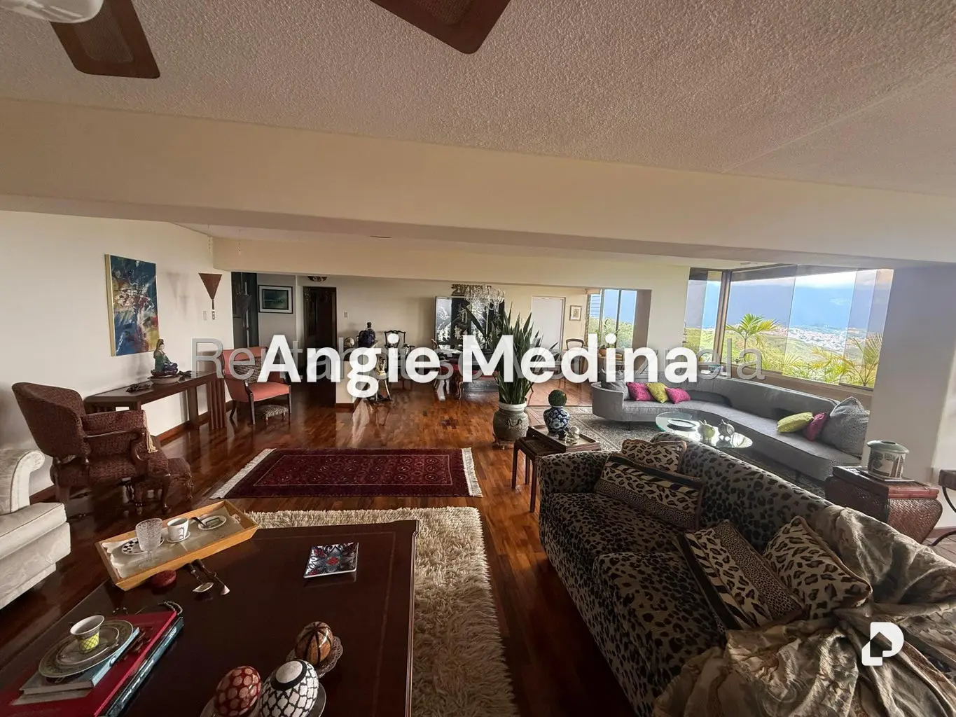 Apartamento en La Lagunita, Caracas – 2