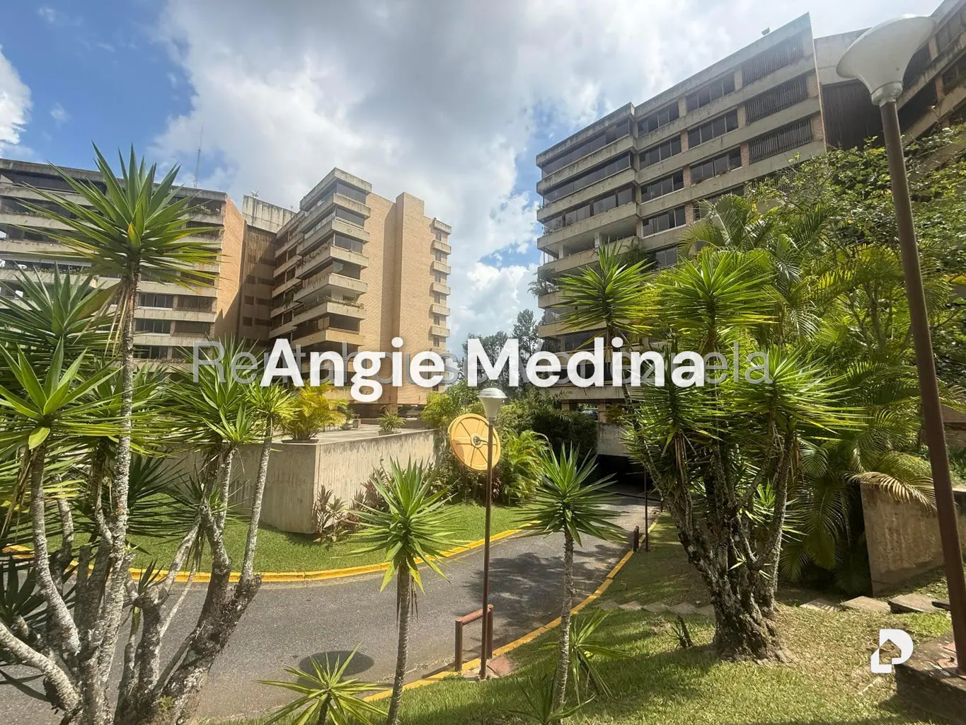 Apartamento en La Lagunita, Caracas – 1