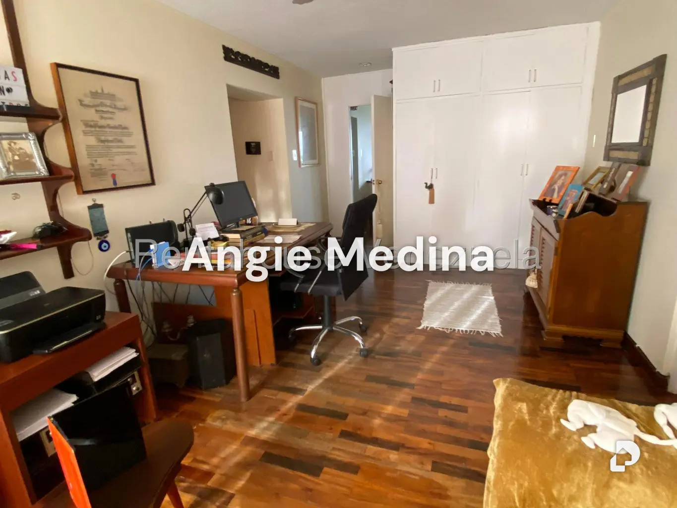 Apartamento en La Lagunita, Caracas – 14
