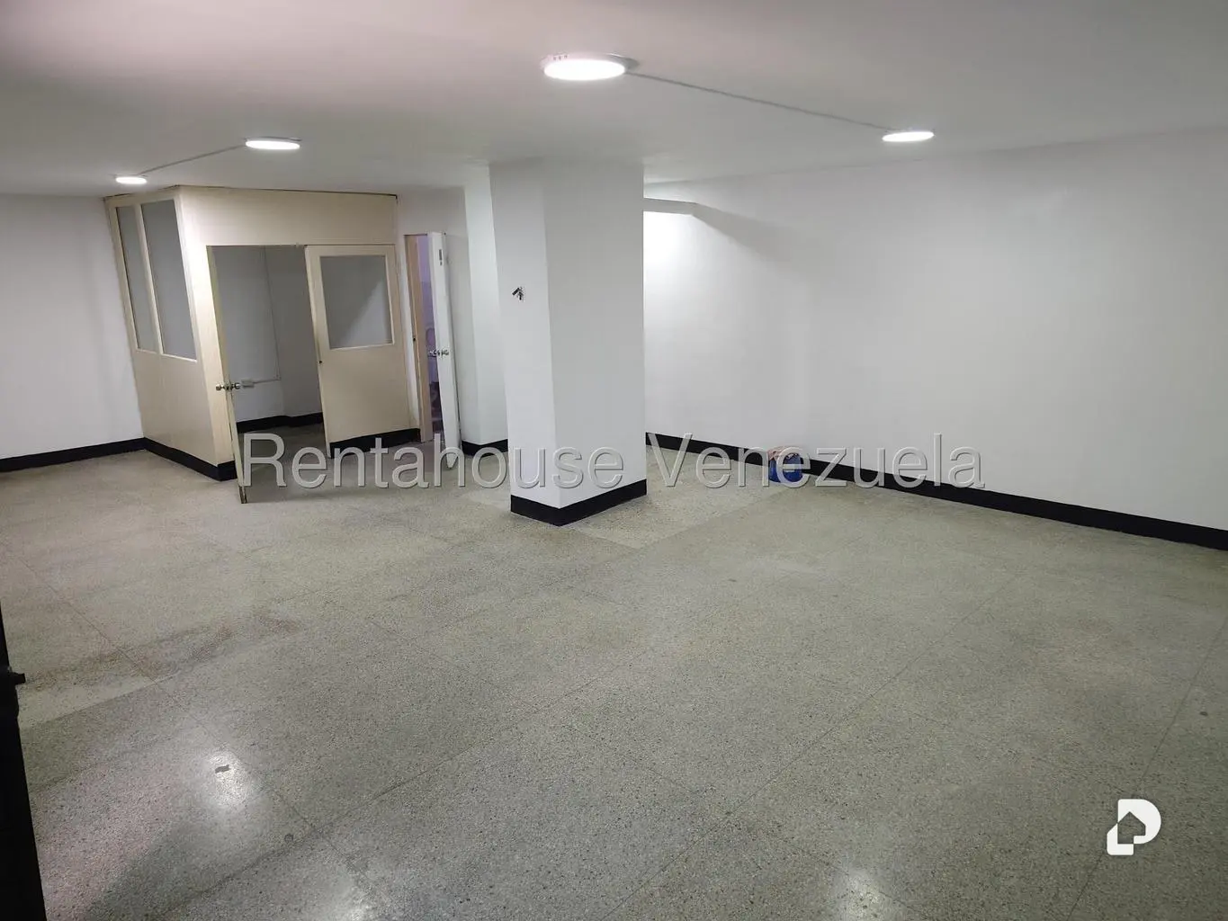 Local comercial en Montecristo, Caracas – 6