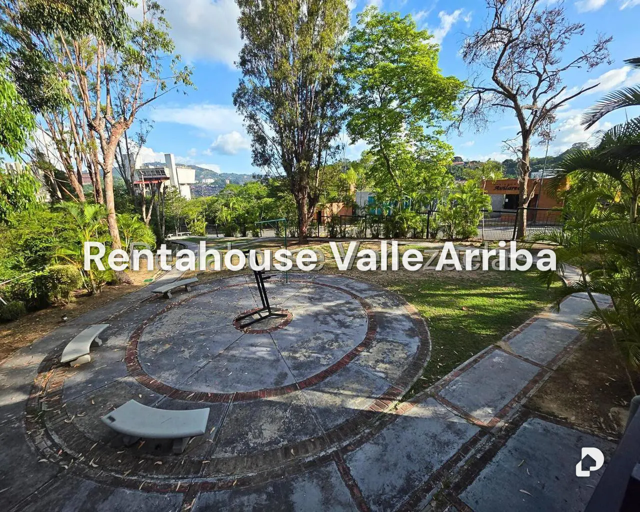Apartamento en Colinas de Valle Arriba, Caracas – 18