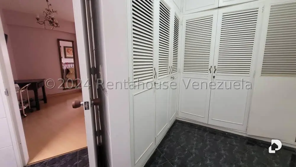 Apartamento en Cumbres de Curumo, Caracas – 27