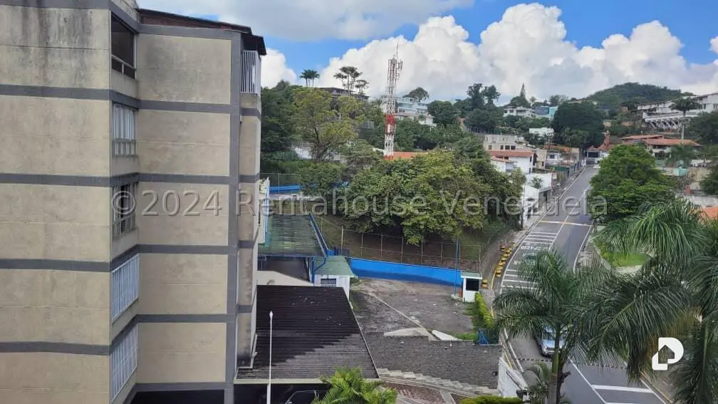 Apartamento en Cumbres de Curumo, Caracas – 17