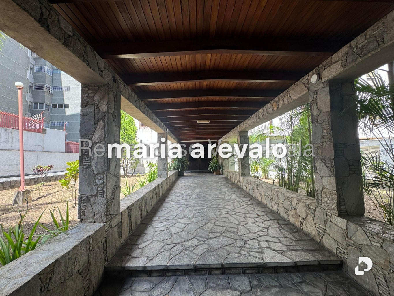 Apartamento en La Urbina, Caracas – 2