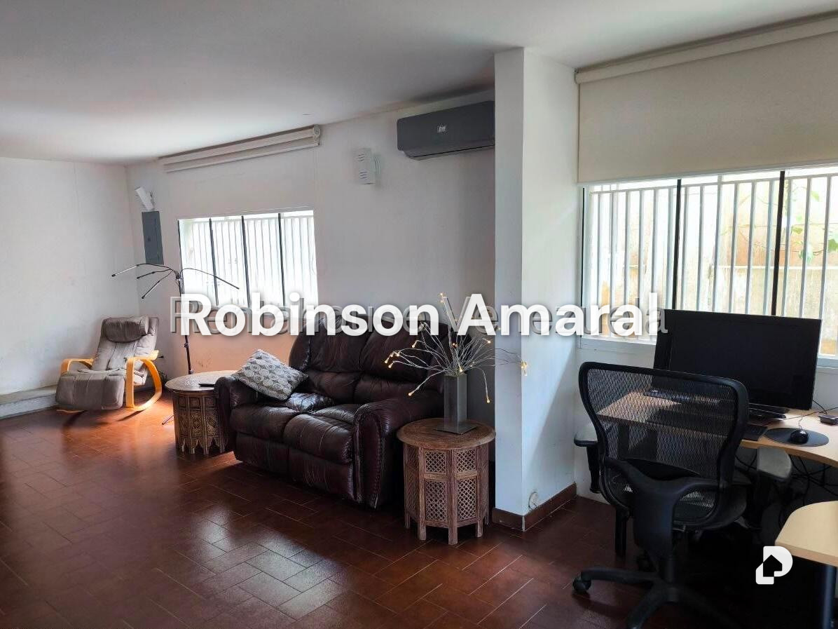 Casa en Alto Hatillo, Caracas – 26