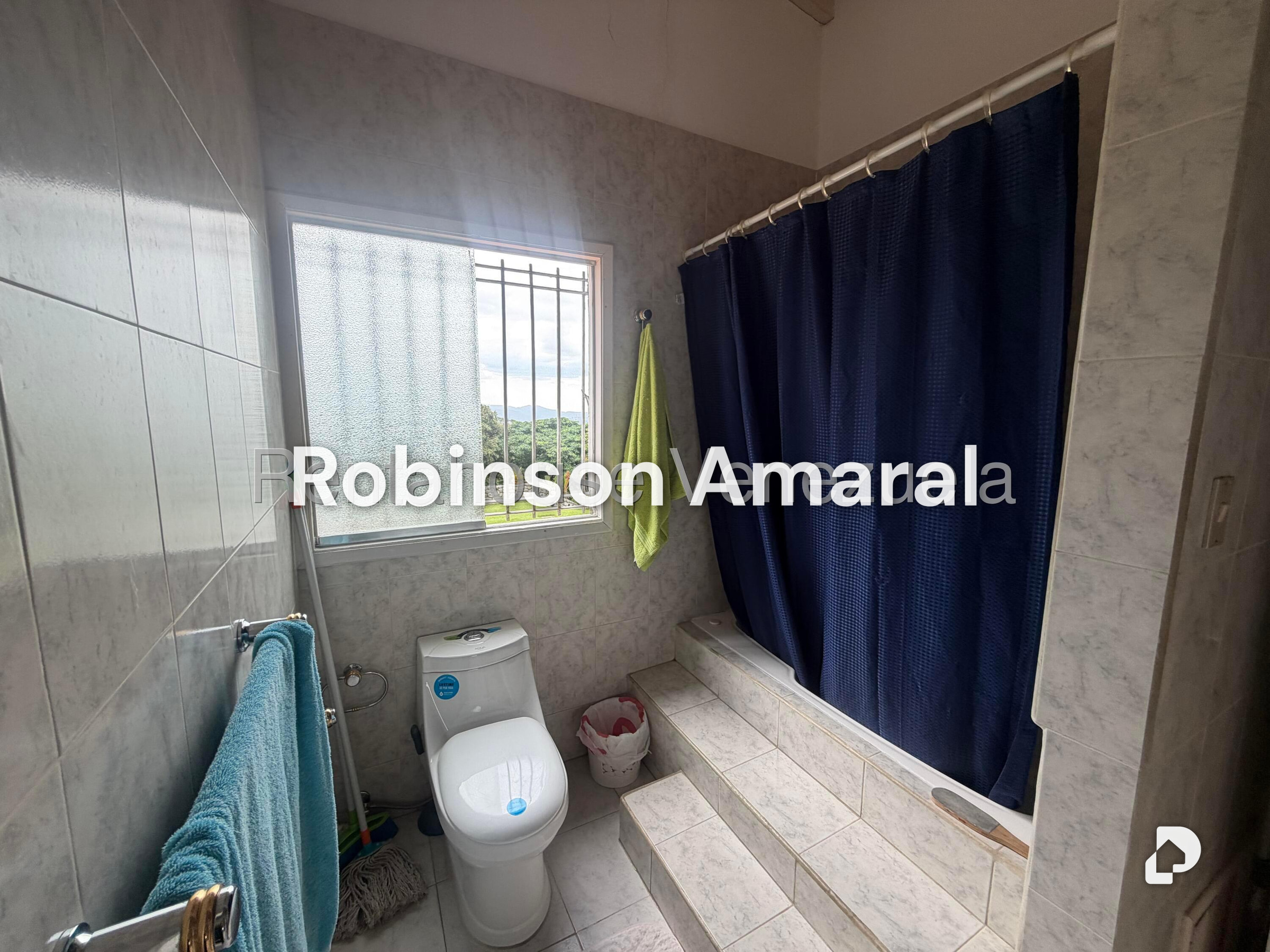 Casa en Alto Hatillo, Caracas – 23