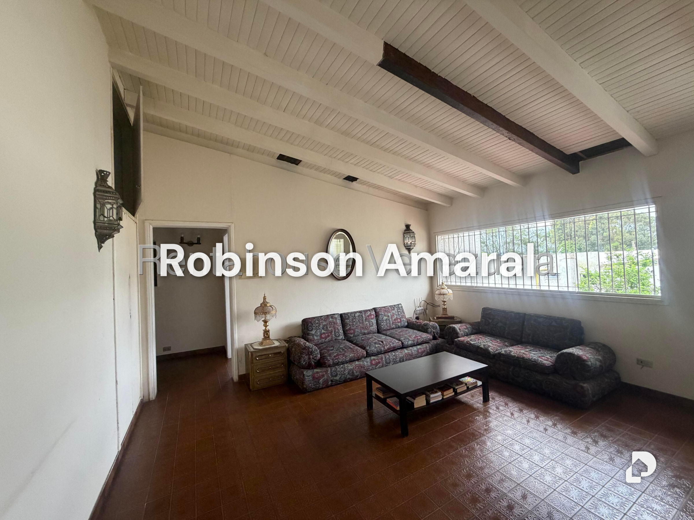 Casa en Alto Hatillo, Caracas – 12