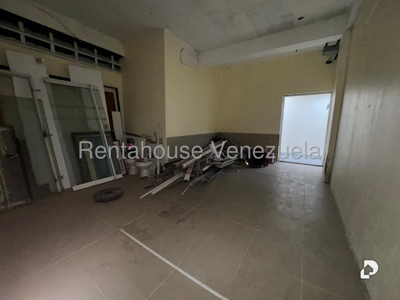 Local comercial en Catia, Caracas – 15