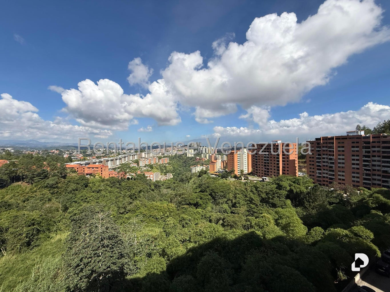 Apartamento en Colinas de La Tahona, Caracas – 3