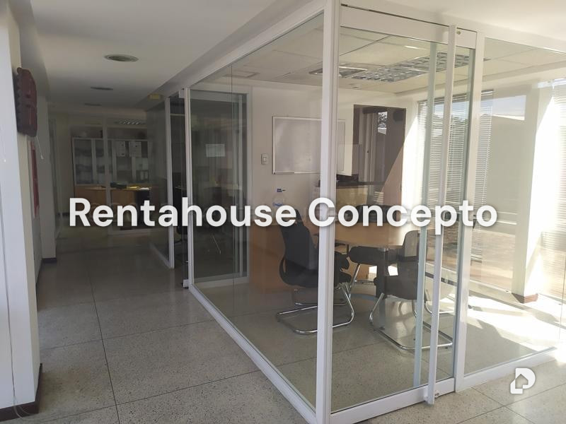 Local comercial en Centro, Valencia – 28