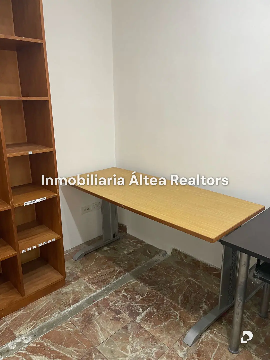 Office in Prados del Este, Caracas – 5