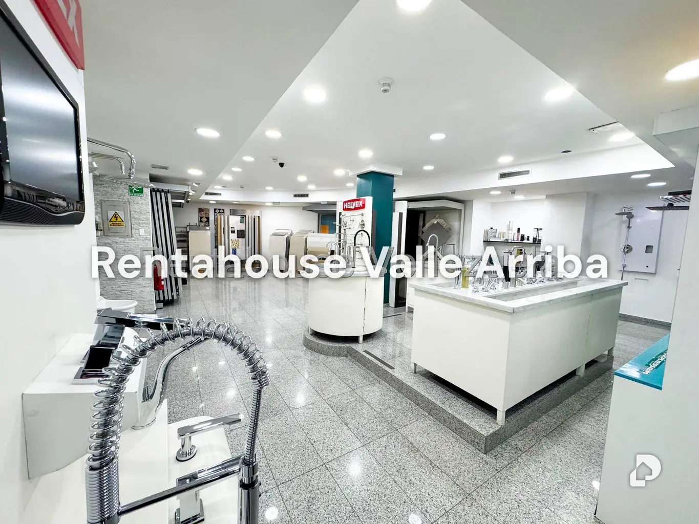 Local comercial en Altamira, Caracas – 23