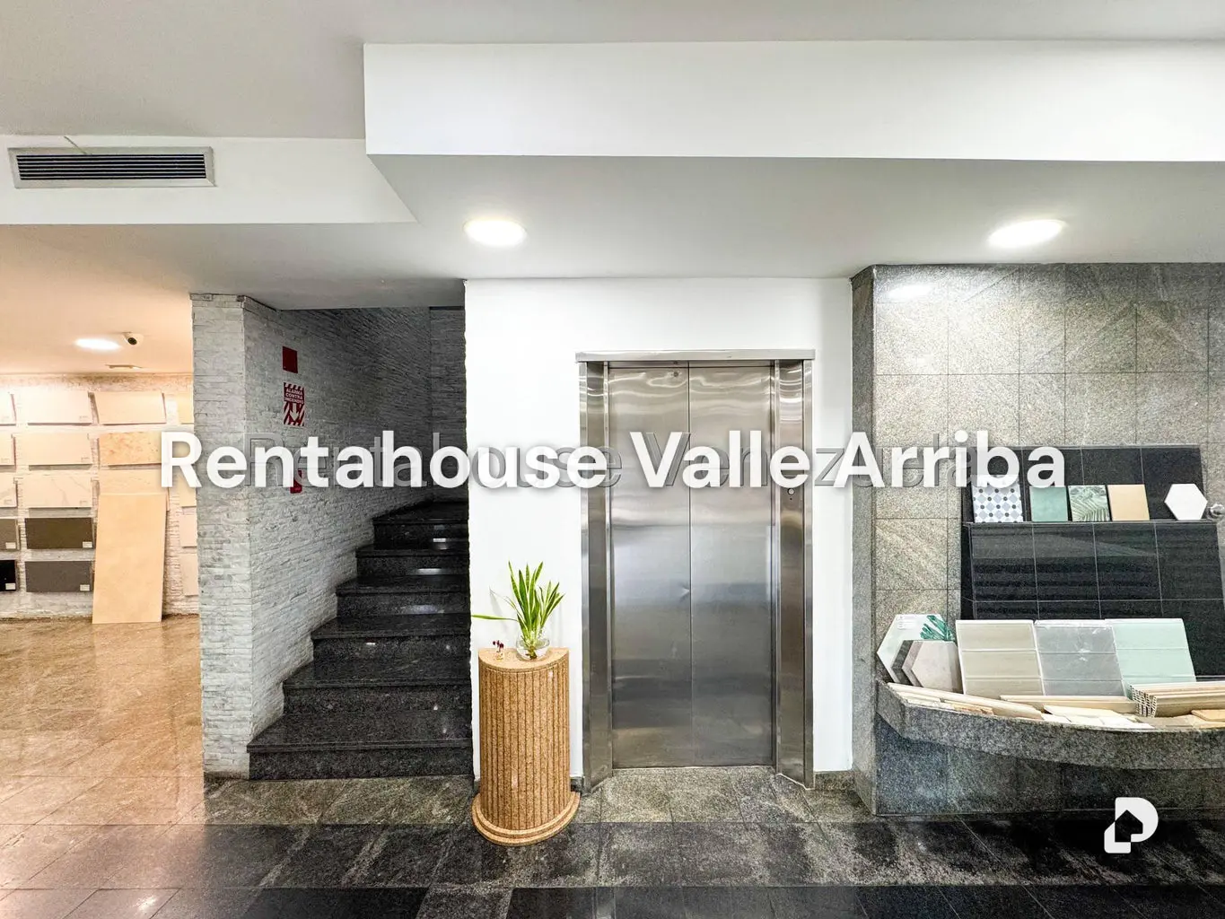 Local comercial en Altamira, Caracas – 17