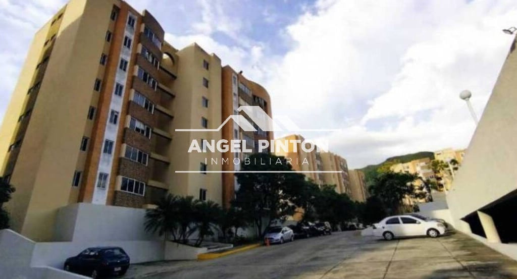 Apartamento en Ciudad Jardín Mañongo, Naguanagua - 1