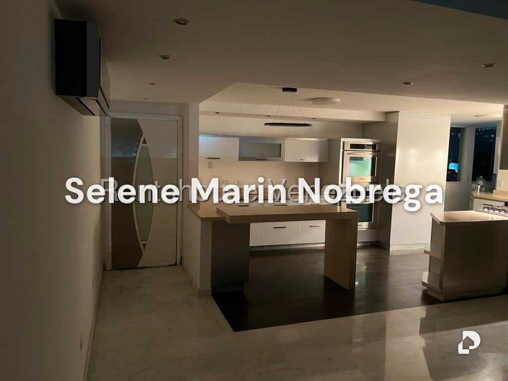 Apartamento en Los Naranjos (del Cafetal), Caracas – 13