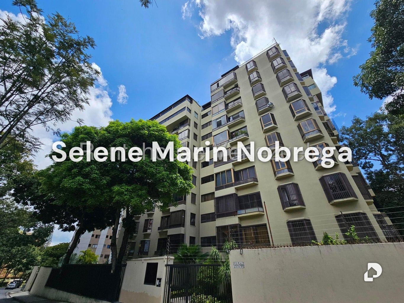 Apartamento en Los Naranjos (del Cafetal), Caracas – 2