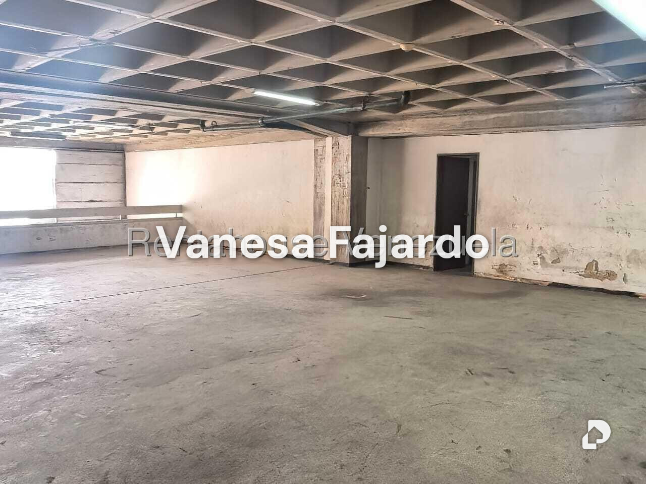 Local comercial en Catia, Caracas – 16