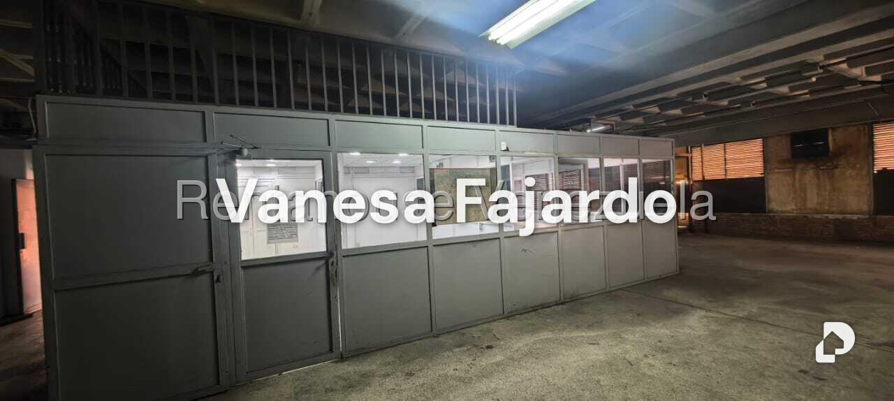 Local comercial en Catia, Caracas – 13