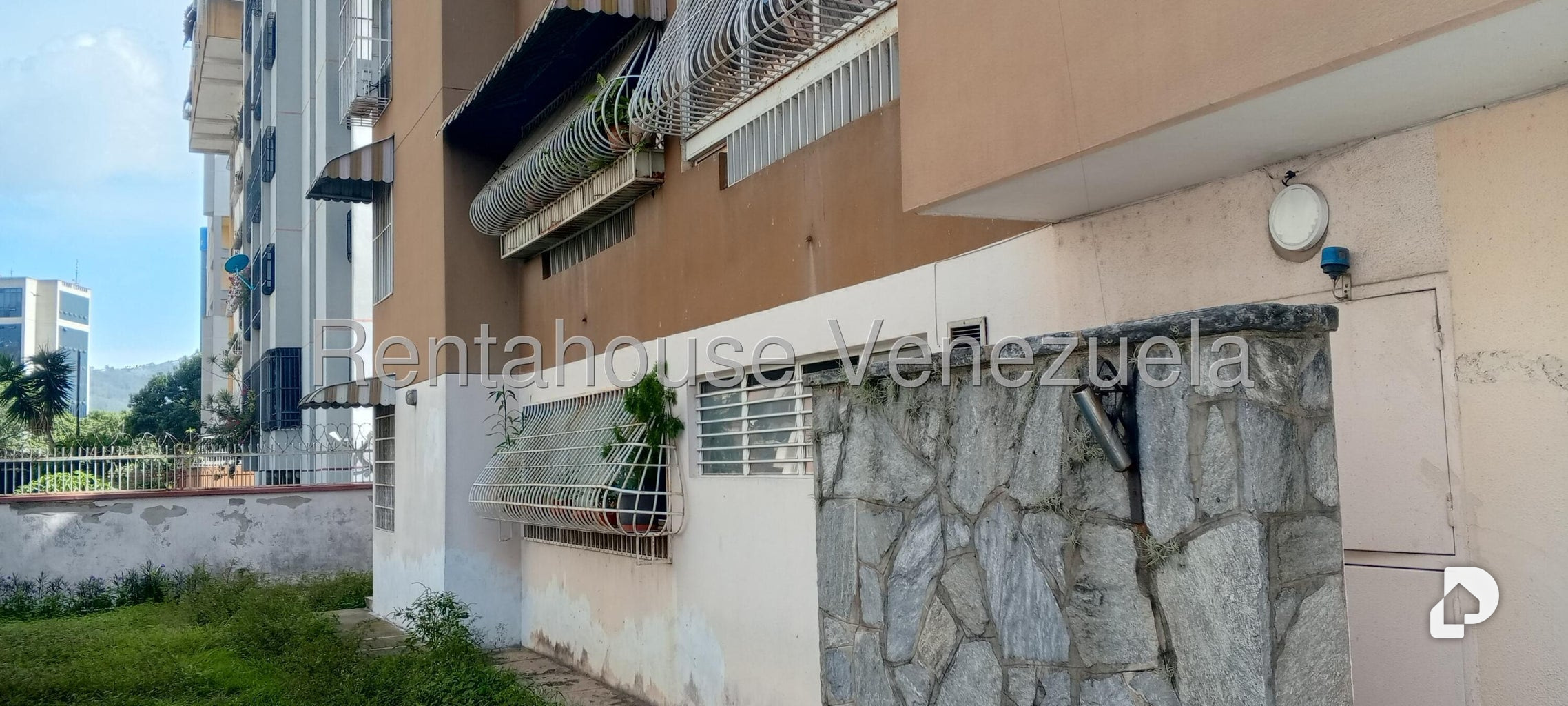 Apartamento en La Urbina, Caracas – 2
