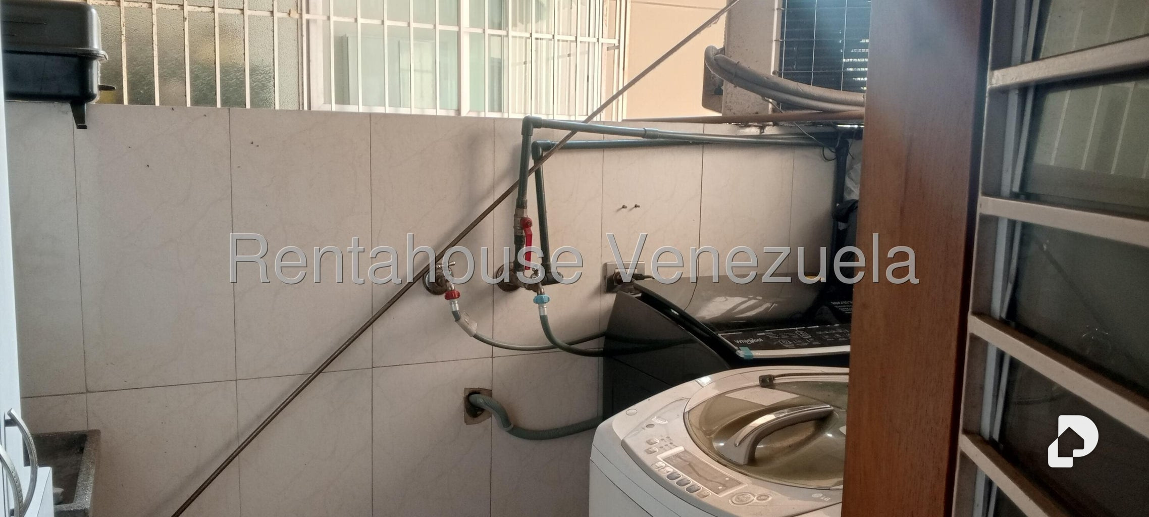 Apartamento en La Urbina, Caracas – 11