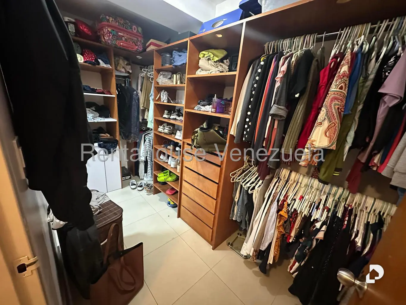 Apartamento en Loma Linda, Caracas – 14