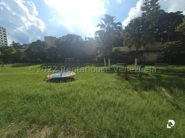 Apartamento en Los Dos Caminos, Caracas – 26