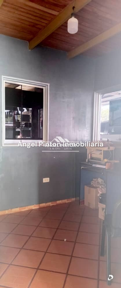 Local comercial en Fe y Alegría, Acarigua – 7