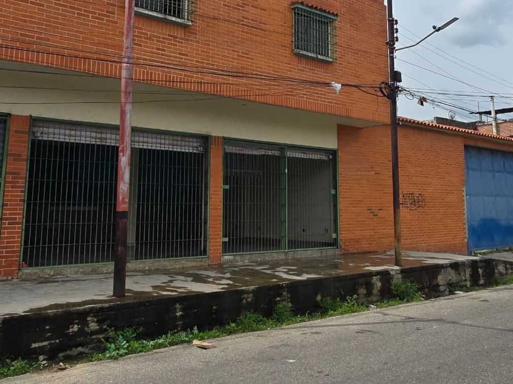 Local comercial en Naguanagua, Valencia - 1