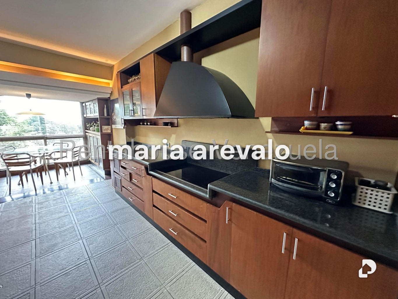 Apartamento en Lomas de La Lagunita, Caracas – 22