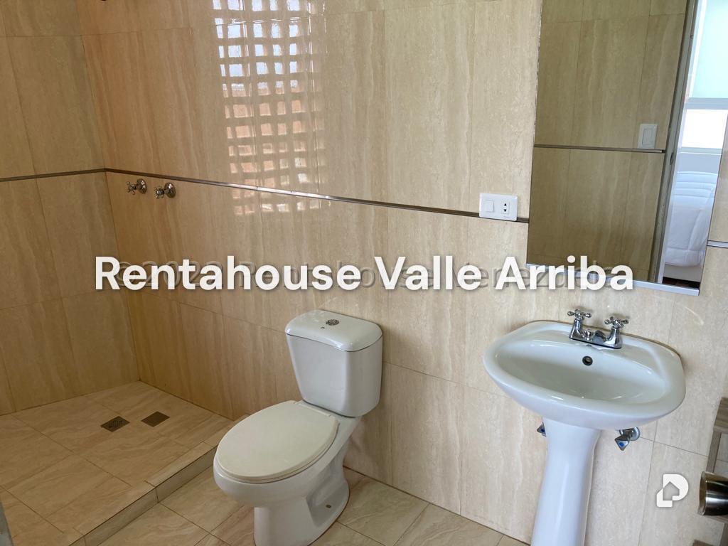 Apartamento en Oripoto, Caracas – 9