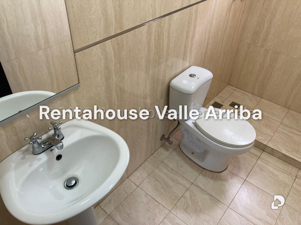 Apartamento en Oripoto, Caracas – 10