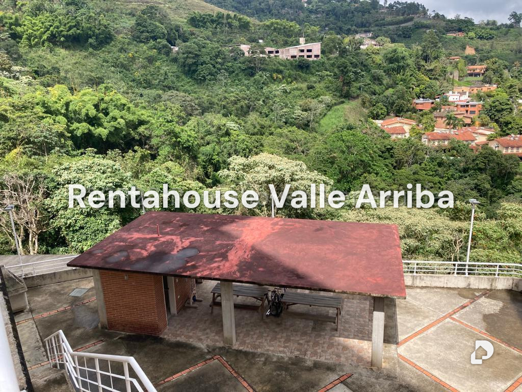 Apartamento en Oripoto, Caracas – 25