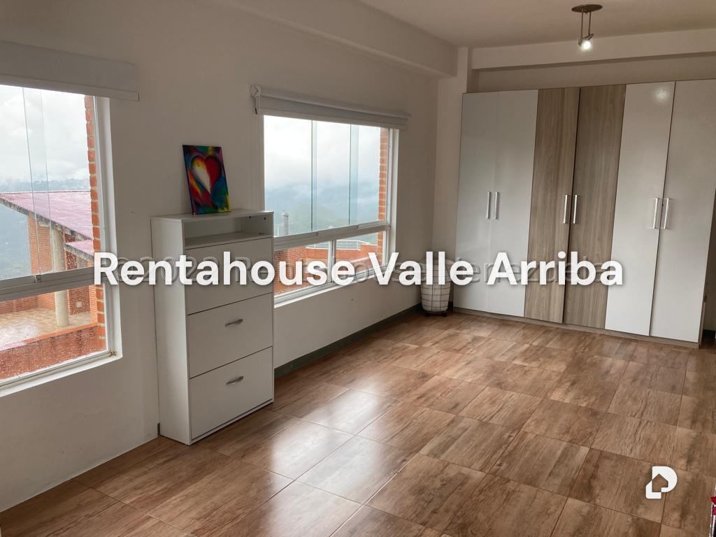 Apartamento en Oripoto, Caracas – 15