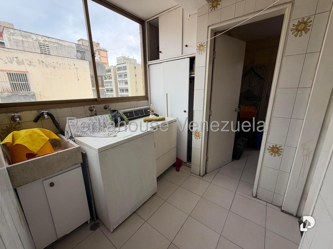 Apartamento en La Florida, Caracas – 20