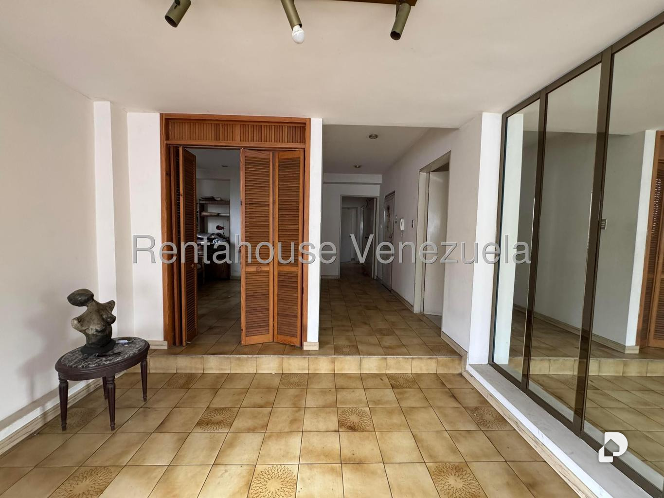 Apartamento en La Florida, Caracas – 8