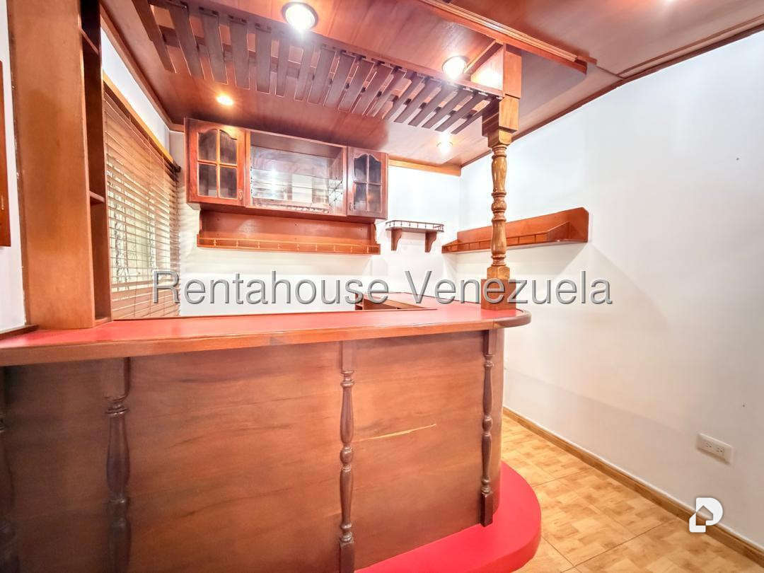Casa en Montecristo, Caracas – 17