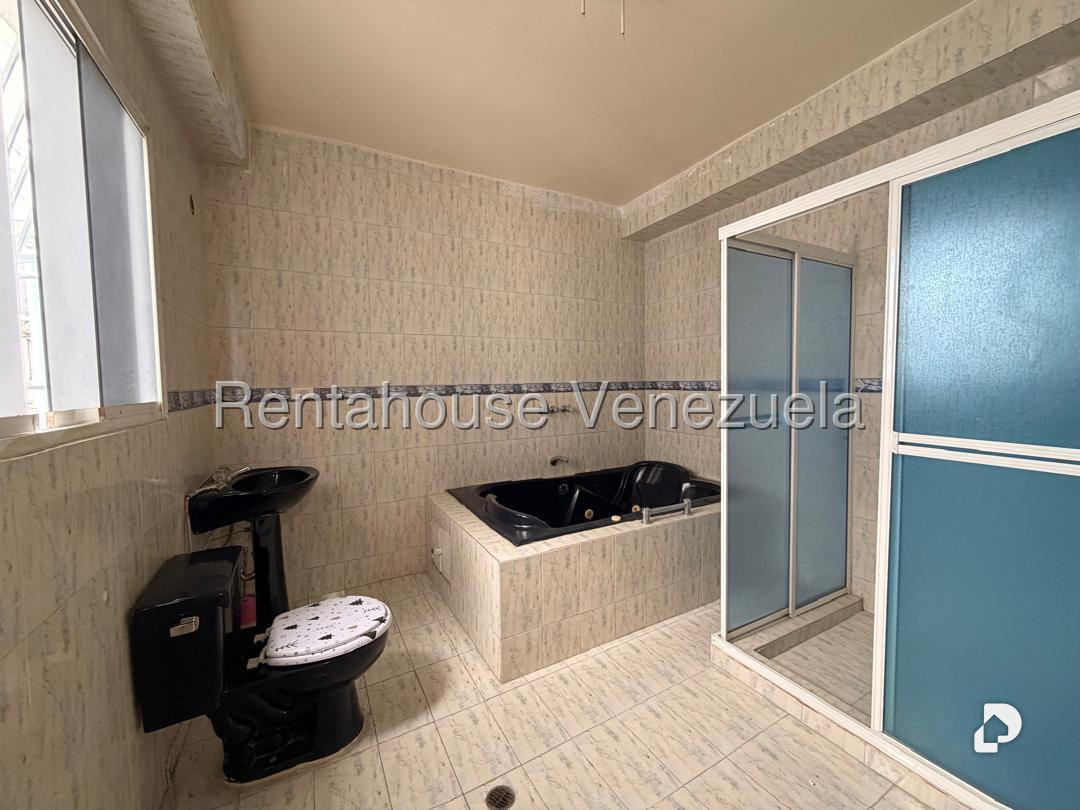 Casa en Montecristo, Caracas – 28