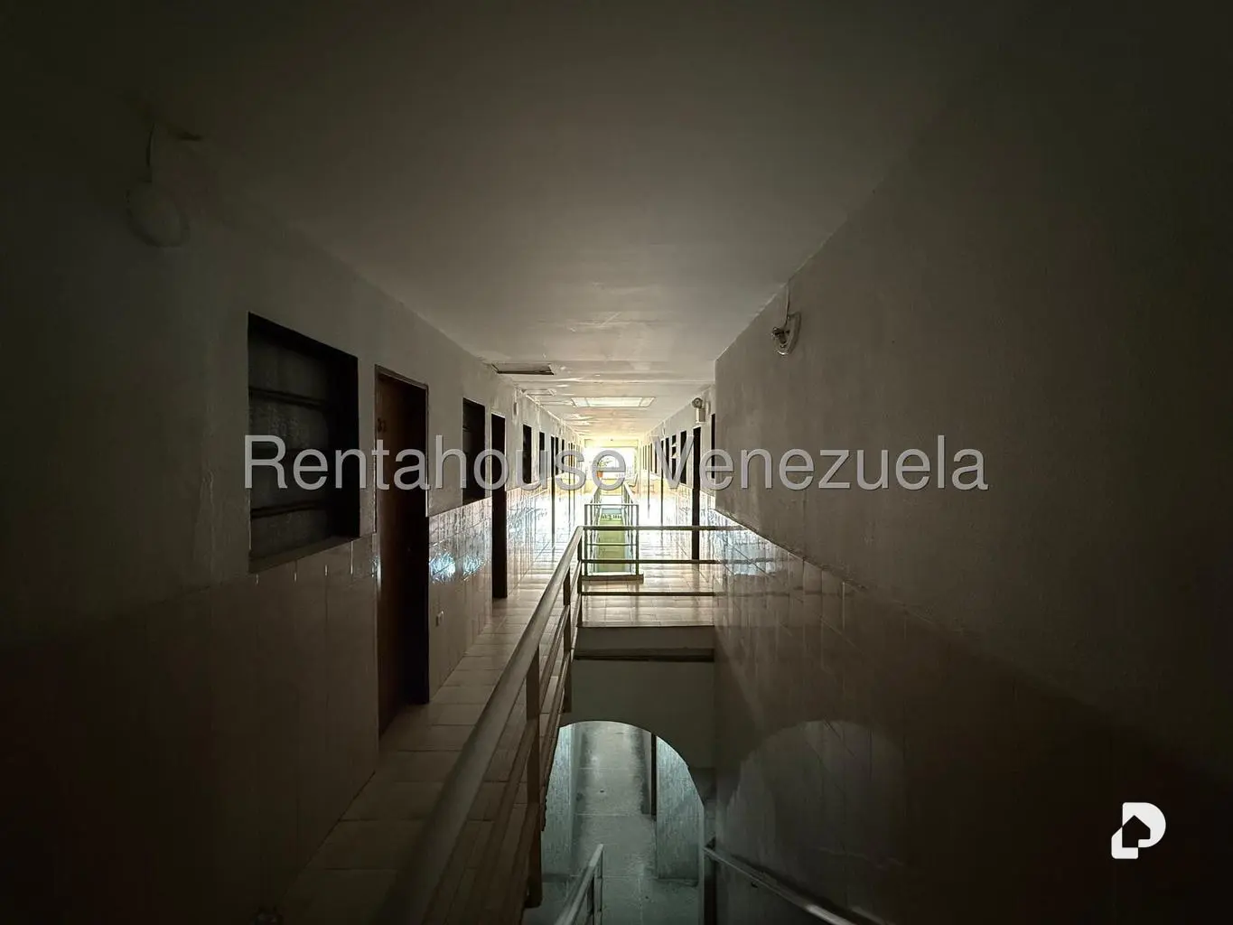 Terreno en Los Dos Caminos, Caracas – 3