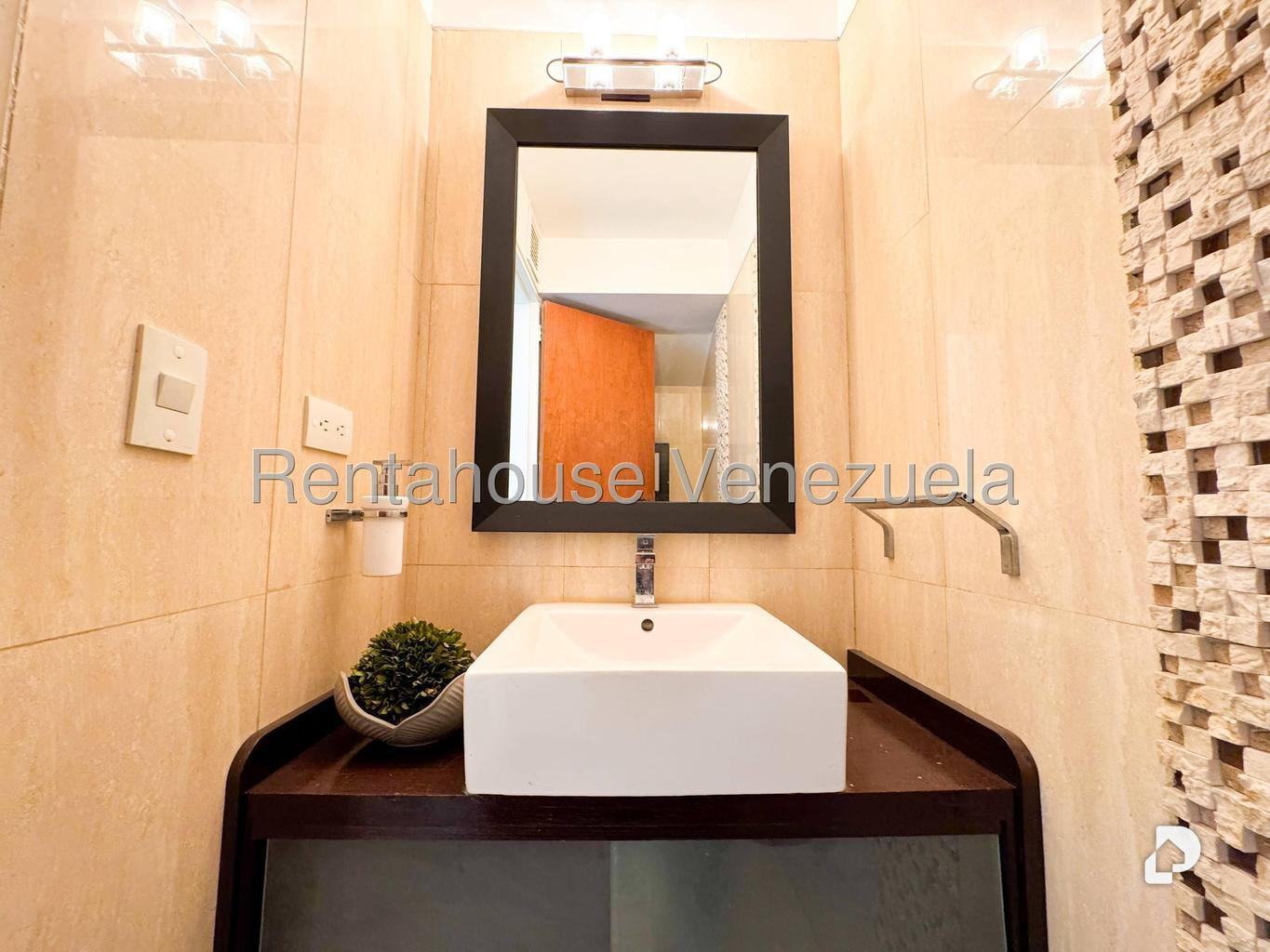 Apartamento en El Rosal, Caracas – 17