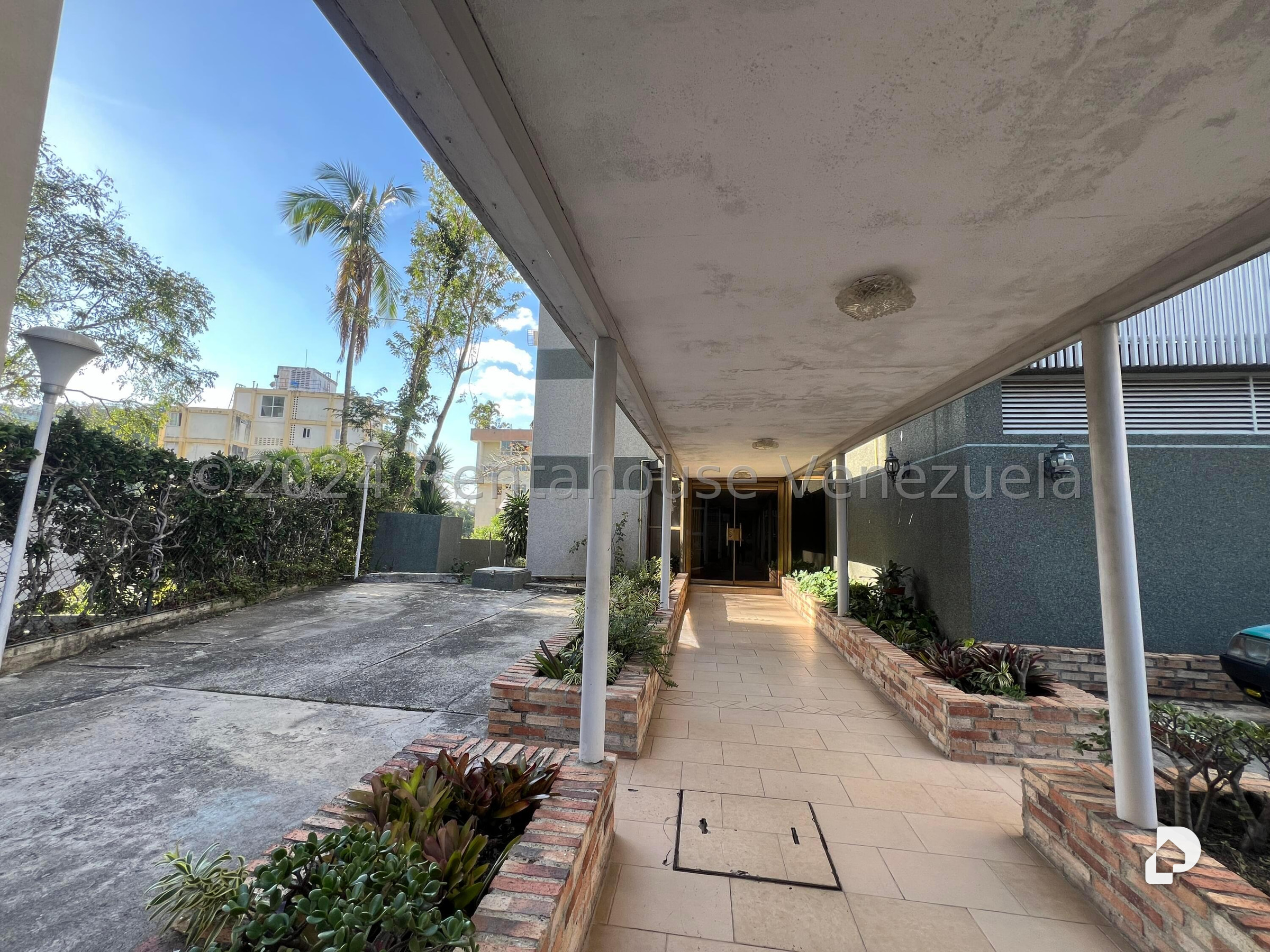 Apartamento en Colinas de Bello Monte, Caracas – 2