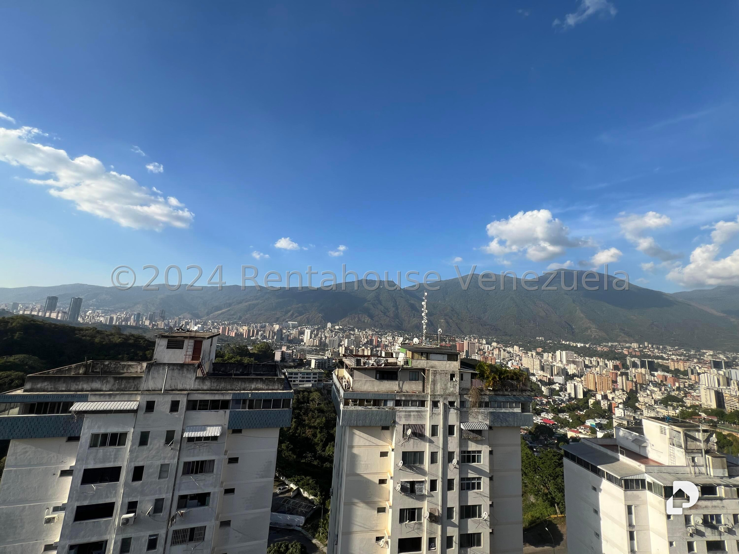 Apartamento en Colinas de Bello Monte, Caracas – 12