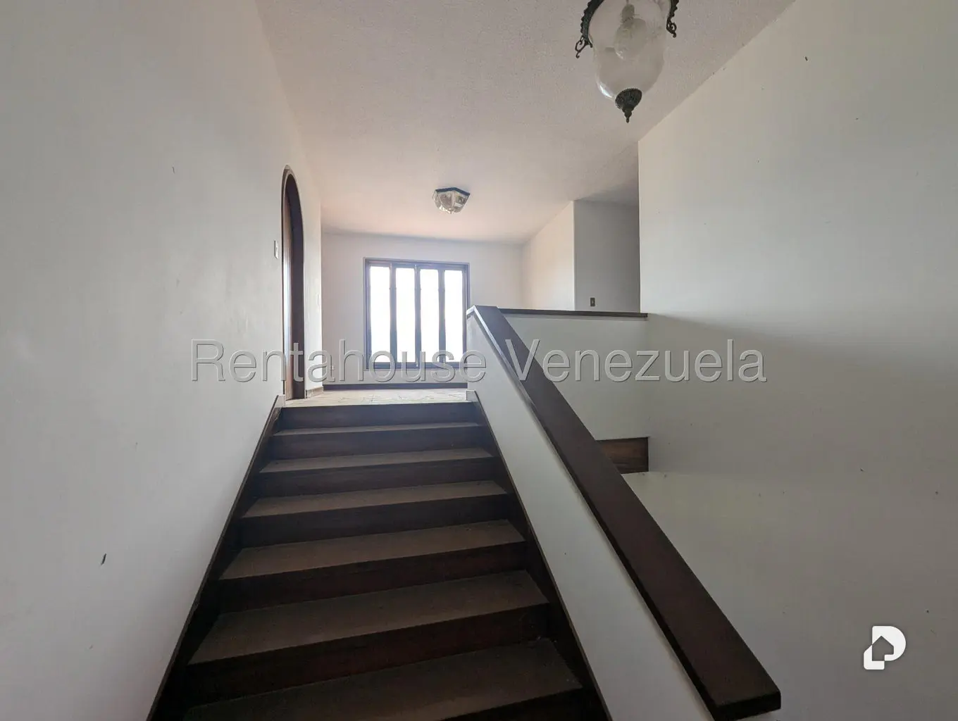 Casa en Cerro Verde, Caracas – 21