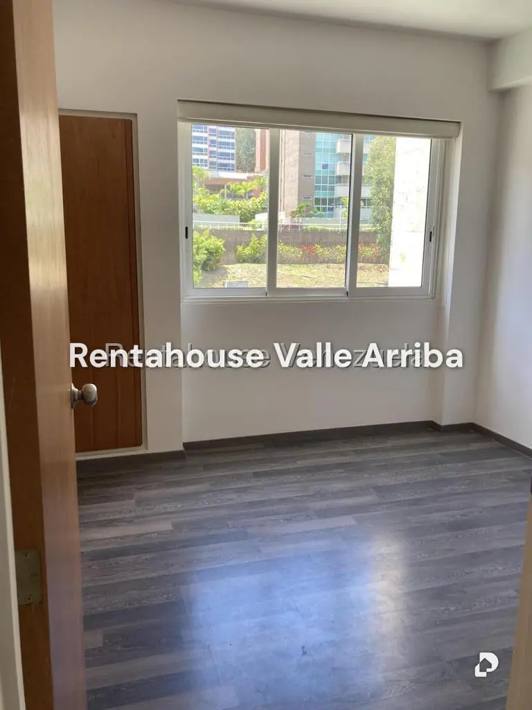 Apartamento en Solar del Hatillo, Caracas – 8