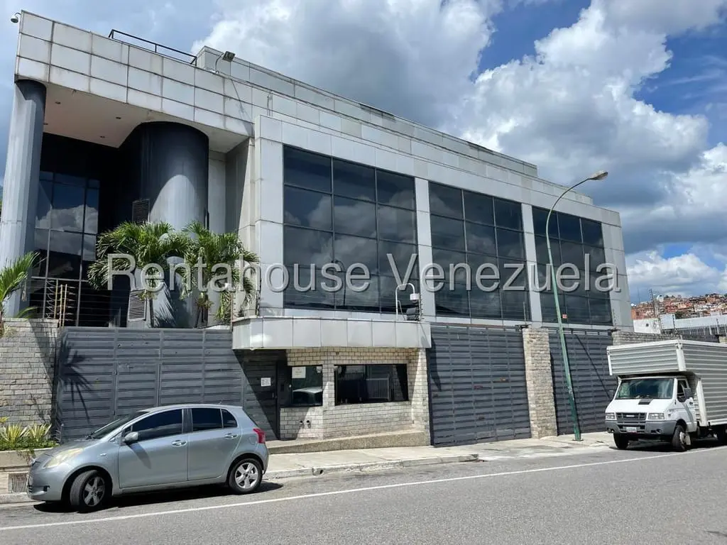 Galpón en La Urbina, Caracas - 1