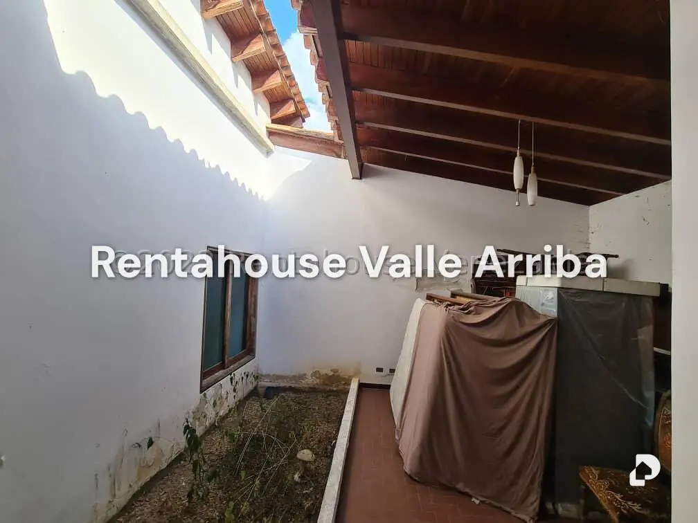 Terreno en Santa Fe Sur, Caracas – 28